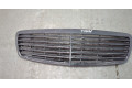 Решетка радиатора  Mercedes E W211 2002-2009          