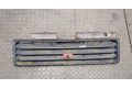 Решетка радиатора Mitsubishi Pajero 1990-2000 2.5