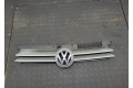 Решетка радиатора Volkswagen Golf 4 1997-2005