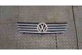Решетка радиатора  Volkswagen Polo 1999-2001          