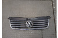 Решетка радиатора Volkswagen Passat 5 2000-2005 3B0853651L