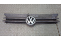 Решетка радиатора Volkswagen Golf 4 1997-2005