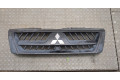 Решетка радиатора  Mitsubishi Pajero / Montero 2000-2006          
