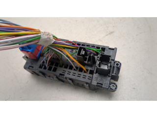 Блок предохранителей Peugeot 406 1999-2004 9635518180