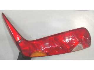 Задний фонарь 22016752 Nissan Note E11 2006-2013