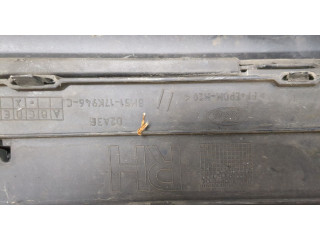 Бампер  Ford Focus 3 2011-2015 передний   1719340, BM5117757AF, 2049686, BM518200CD