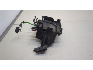 Блок предохранителей Lincoln MKZ 2016-2020 HG9T14A301AA