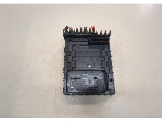 Блок предохранителей Volkswagen Golf 6 2009-2012 1K0937125D
