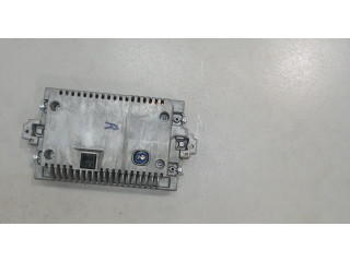 Дисплей бортового компьютера  Mercedes C W204 2007-2013 A2049007508, 2335602001         