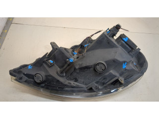 Фара передняя Renault Trafic 2001-2014 правая