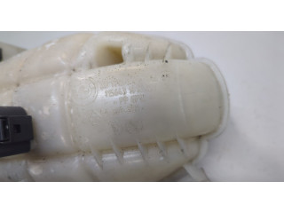 Бачок расширительный BMW 1 F20, F21 2011-2019 17137642160, 7642160