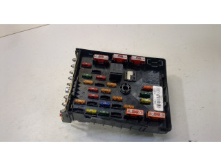 Блок предохранителей  Volkswagen Passat 6 2005-2010         