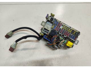 Блок предохранителей  Rover 45 2000-2005      YWC104500   