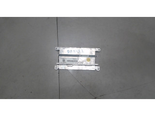 Дисплей бортового компьютера  Audi A4 (B8) 2007-2011 8T0919604         