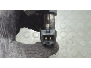 Форсунка топливная  Volkswagen Passat 6 2005-2010    03G130073S     