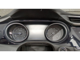 Дисплей бортового компьютера Buick Encore GX 2019-2024