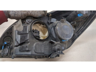 Фара передняя  Ford Focus 2 2008-2011 правая 
