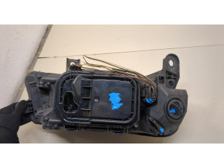 Фара передняя Audi A6 (C6) 2004-2011 левая