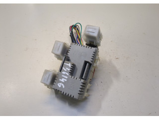 Блок предохранителей  Ford Galaxy 2010-2015          