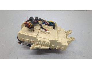 Блок предохранителей KIA K5 2019-2025