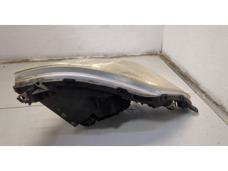 Фара передняя  Toyota Prius 2003-2009 правая 