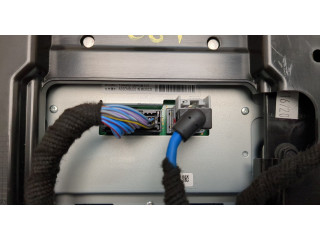 Дисплей бортового компьютера  Chevrolet Equinox 2017-2024 84804073       