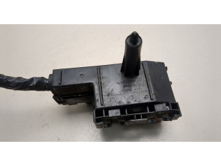 Блок предохранителей Infiniti QX56 2004-2010 243827S010