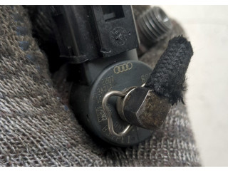 Форсунка топливная  Audi A8 (D3) 2002-2010    057130277M, 057130855     