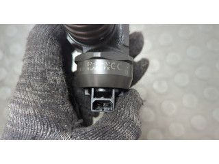 Форсунка топливная  Volkswagen Touareg 2006-2010         