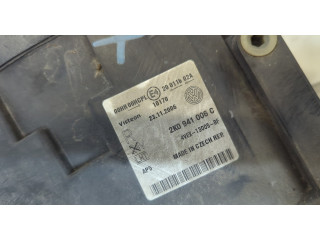 Фара передняя  Volkswagen Caddy 2004-2015 правая 