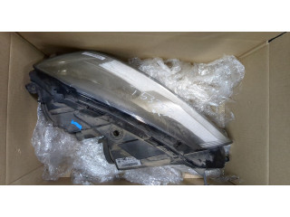 Фара передняя  Volkswagen Passat 7 2010-2015 Европа левая 