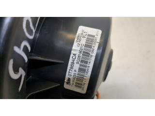 Моторчик печки  Audi Q3 2018-        