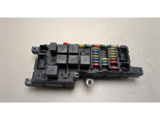 Блок предохранителей  Volvo V70 2001-2008         