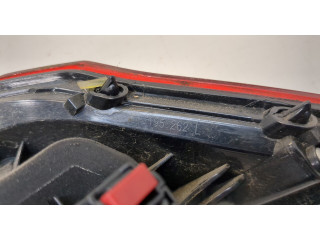 Задний фонарь          