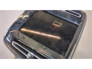 Дисплей бортового компьютера Volvo XC40