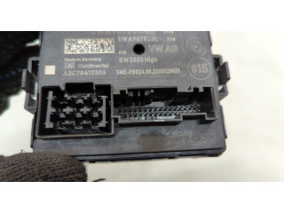 Блок комфорта  Audi A3 (8Y) 2020-2025      5WA907530AB  