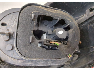 Задний фонарь          