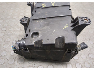 Блок предохранителей  Toyota Sequoia 2008-      827410C060   