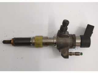 Форсунка топливная Mitsubishi ASX 2010-2020 MN982633