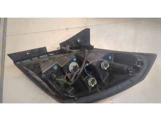 Задний фонарь          