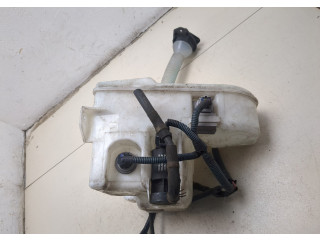 Бачок омывателя Lexus GS 2005-2012