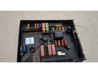 Блок предохранителей Skoda Yeti 2009-2014