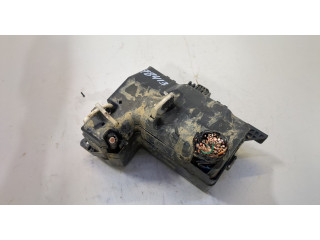 Блок предохранителей Mitsubishi Pajero Pinin 1998-2006