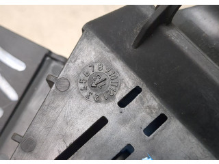 Блок предохранителей  Mercedes GL X166 2012-2016         