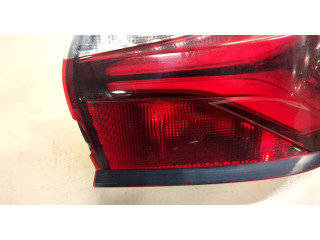 Задний фонарь          