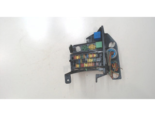 Блок предохранителей  Peugeot Expert 1995-2007          1.9