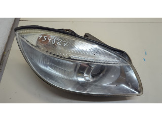 Фара передняя Skoda Fabia 2007-2014 правая