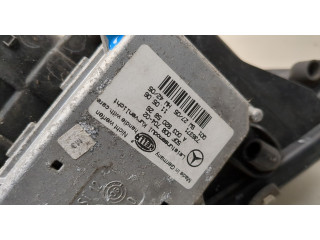 Фара передняя Mercedes GL X164 2006-2012 левая