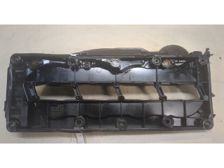 Клапанная крышка двигателя ДВС  Audi A4 (B8) 2007-2011      