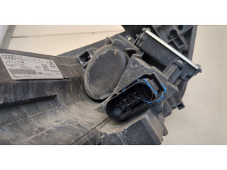 Фара передняя Audi Q3 2011-2018 левая